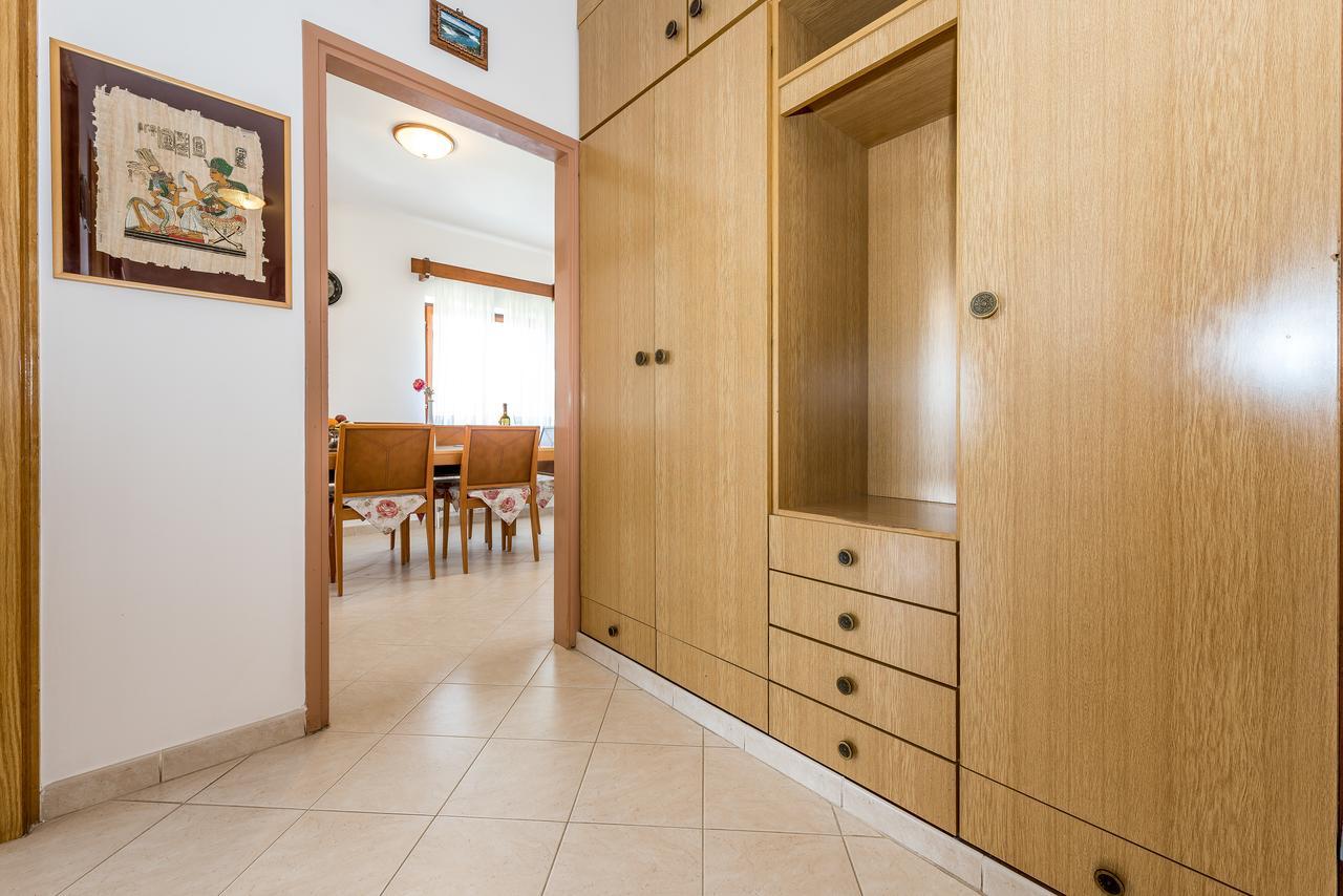 Apartment Promona Drnis Exterior photo